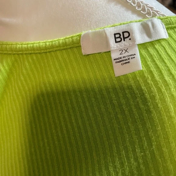 5 for 30$🔥 BP Green cropped Top - Picture 5 of 7